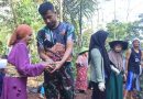 Gotong Royong TMMD KE-128: Ibu BU Amah, Tetap Semangat Ikut Membangun Desa